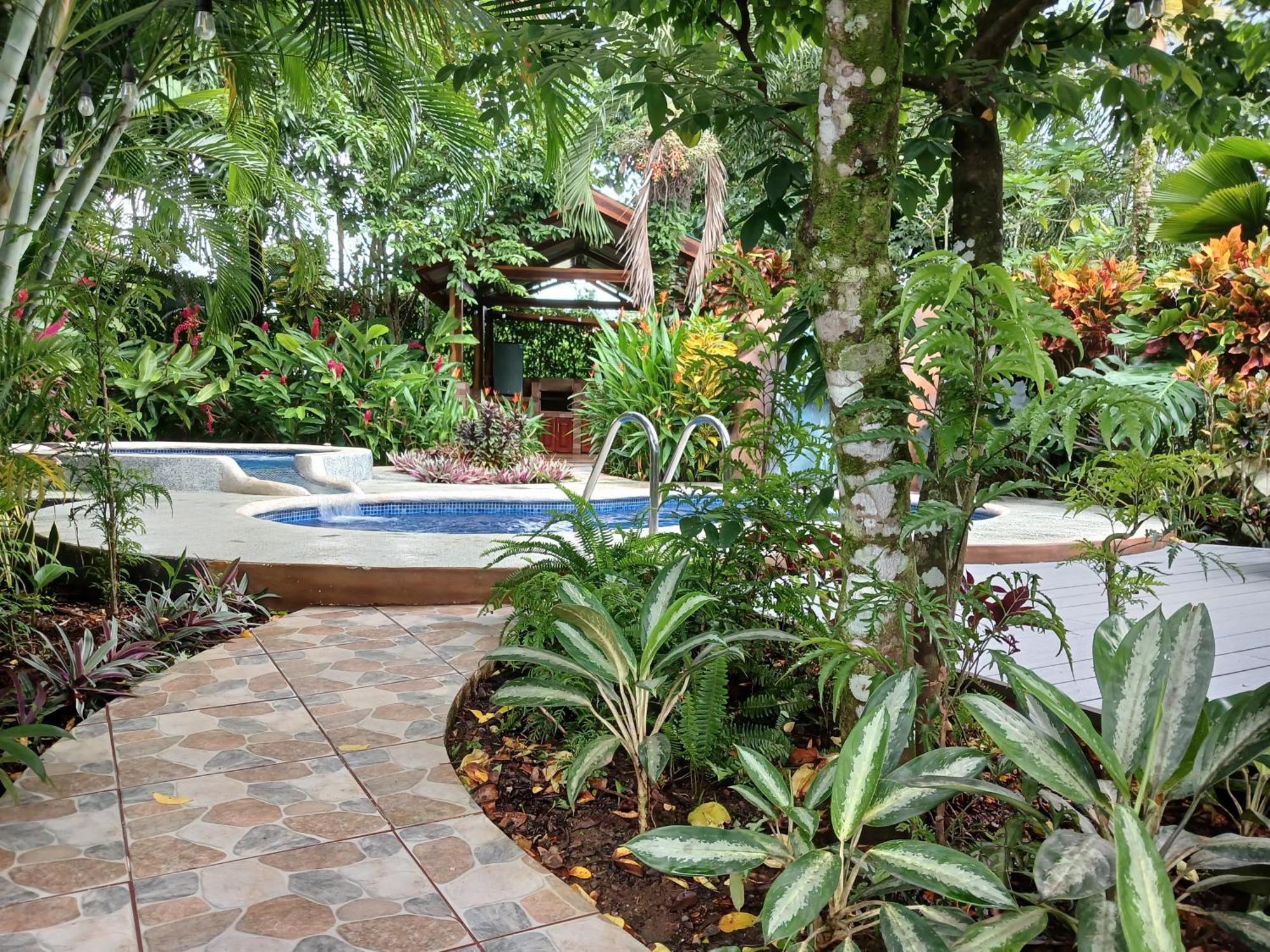San Gabriel Apartments La Fortuna Eksteriør billede