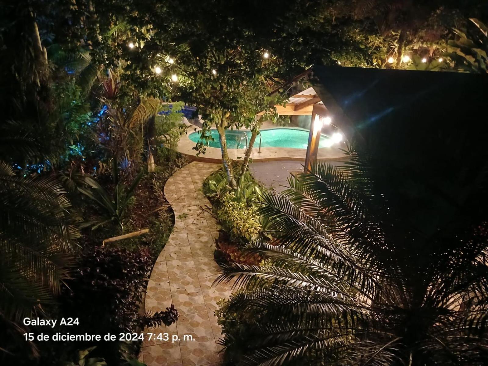 San Gabriel Apartments La Fortuna Eksteriør billede